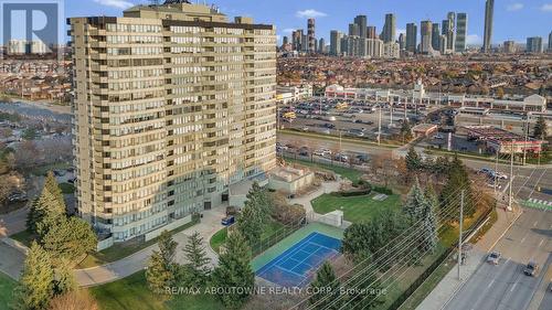 501 - 700 Constellation Drive, Mississauga, ON - Outdoor With View