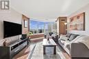 501 - 700 Constellation Drive, Mississauga, ON  - Indoor Photo Showing Living Room 