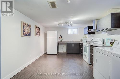 73 Farmbrook Road, Toronto, ON - Indoor Photo Showing Kitchen