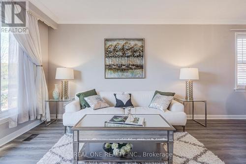 73 Farmbrook Road, Toronto, ON - Indoor