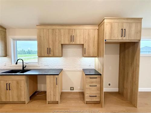 216 Ironwood Trail, Chatham, ON 