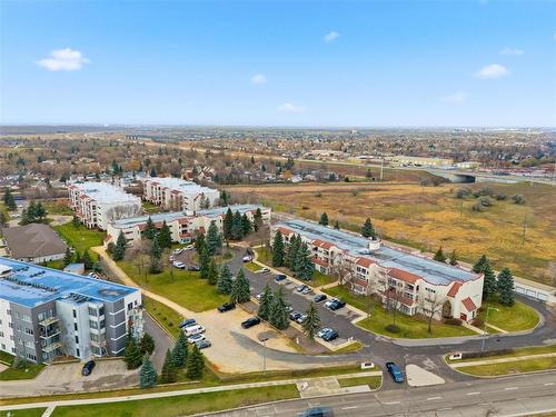 305 3275 Pembina Highway, Winnipeg, MB - Outdoor With View