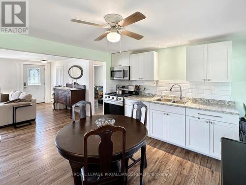 40 Ashley Street, Belleville (Thurlow Ward), ON - Indoor