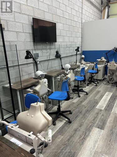 259 Traders Boulevard E, Mississauga, ON 