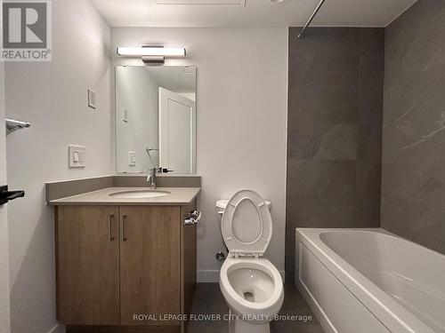 49 - 31 Mill Street, Kitchener, ON - Indoor Photo Showing Bathroom