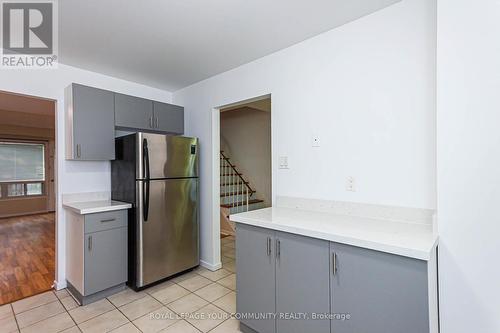 22 - 189 Springhead Gardens, Richmond Hill, ON - Indoor Photo Showing Kitchen