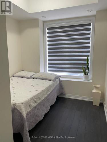 310 - 2635 William Jackson Drive, Pickering, ON - Indoor Photo Showing Bedroom