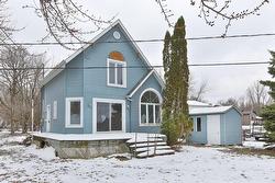 142 1re Rue  Saint-Blaise-Sur-Richelieu, QC J0J 1W0