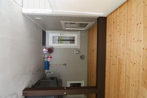 100 Forest Crowne Crescent, Kimberley, BC - Indoor Photo Showing Other Room