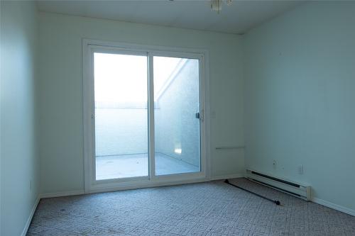 4-1471 Inkar Road, Kelowna, BC - Indoor Photo Showing Other Room