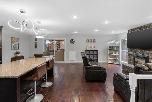 2555 O'Reilly Road, Kelowna, BC - Indoor Photo Showing Other Room With Fireplace