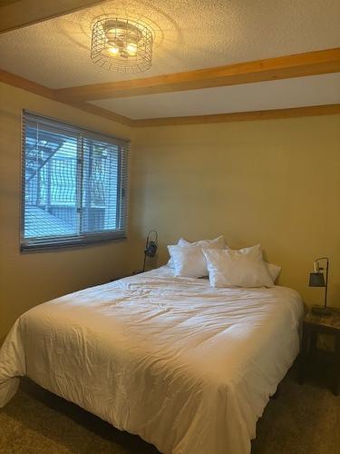 1011-930 Dogwood Drive, Kimberley, BC - Indoor Photo Showing Bedroom