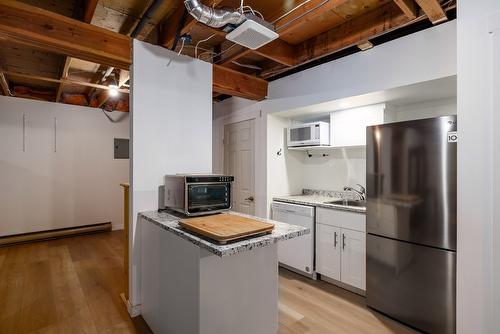 10623 Highway 33 East Highway, Kelowna, BC - Indoor Photo Showing Basement