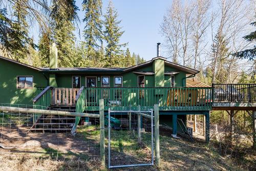 10623 Highway 33 East Highway, Kelowna, BC - Outdoor With Deck Patio Veranda