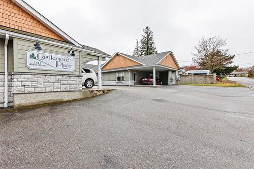 5-1415 Alder Street, Creston, BC - Outdoor