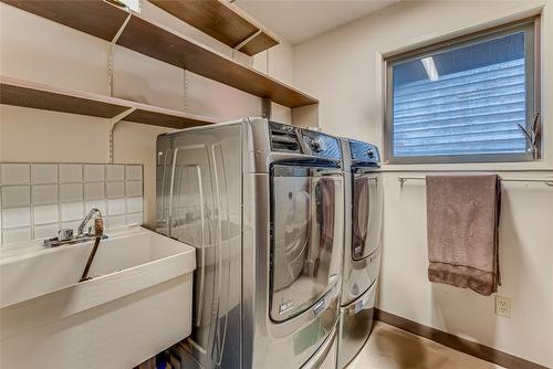 14114 Juniper Drive, Coldstream, BC - Indoor Photo Showing Laundry Room