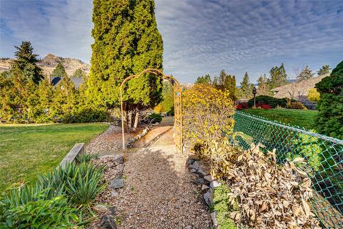 14114 Juniper Drive, Coldstream, BC - Outdoor
