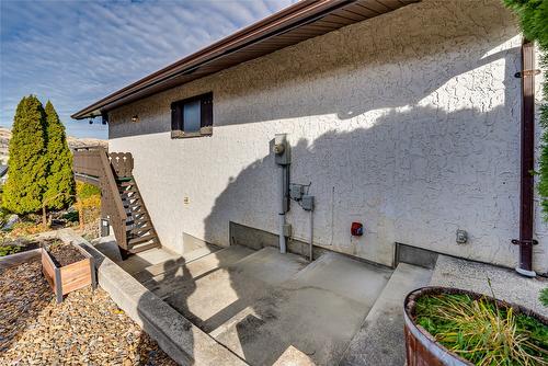 14114 Juniper Drive, Coldstream, BC - Outdoor