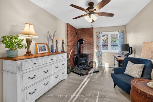 152 Ridge Road W, Grimsby, ON - Indoor