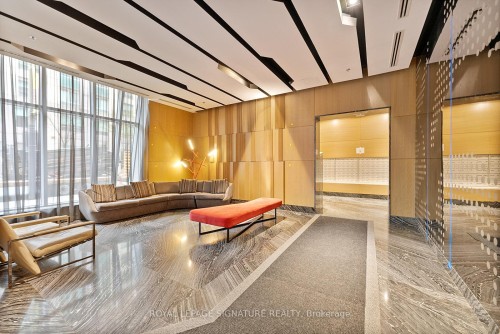 2906-199 Richmond Street W, Toronto, ON - Indoor Photo Showing Other Room