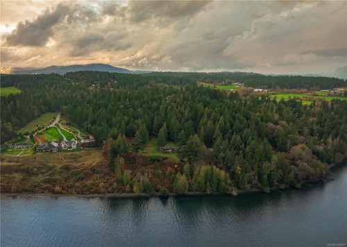 510 Voutrait Rd, Mill Bay, BC 