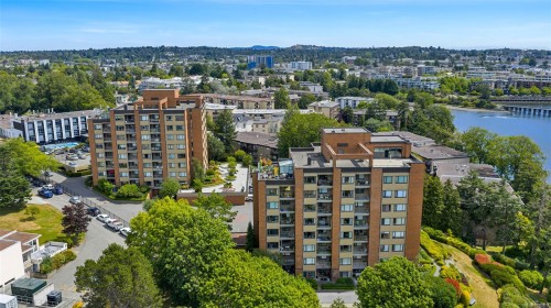 206-103 Gorge Rd East, Victoria, BC - Outdoor With View