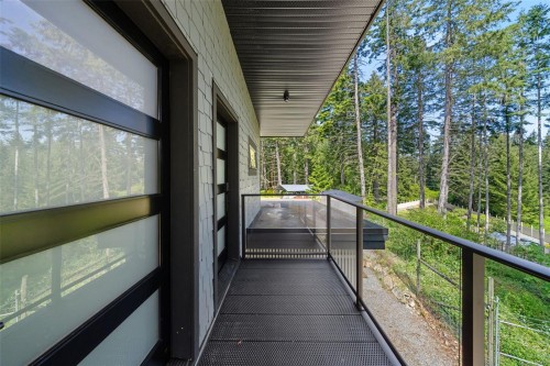 3281 Mcguire Way, Nanaimo, BC 