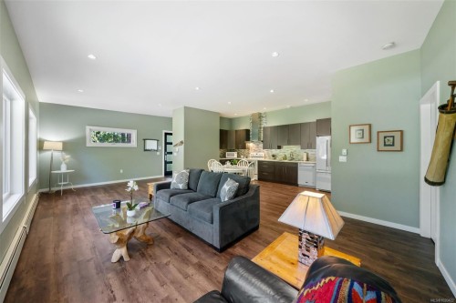 3281 Mcguire Way, Nanaimo, BC 