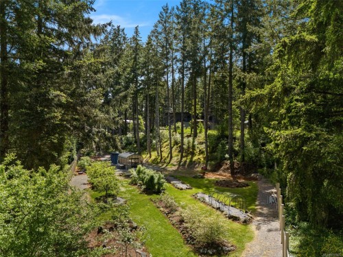 3281 Mcguire Way, Nanaimo, BC 