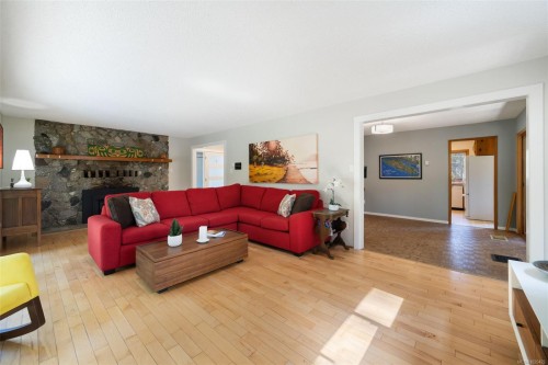 3281 Mcguire Way, Nanaimo, BC 