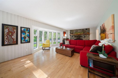 3281 Mcguire Way, Nanaimo, BC 