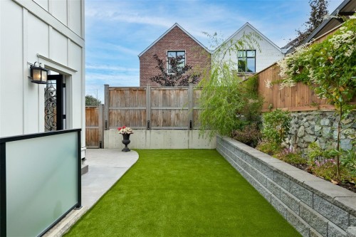 720 Alston St, Victoria, BC 