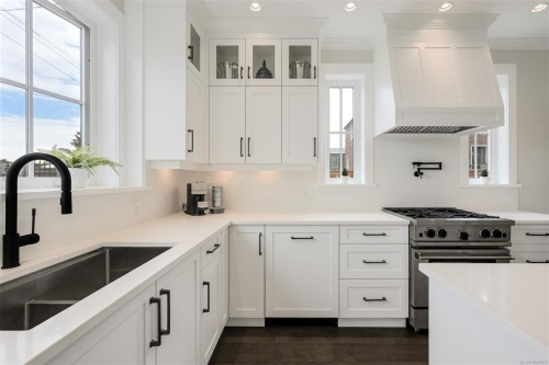 720 Alston St, Victoria, BC 