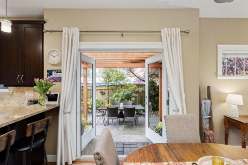 2324 Malaview Ave, Sidney, BC 