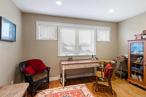 2324 Malaview Ave, Sidney, BC 