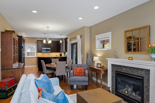 2324 Malaview Ave, Sidney, BC 