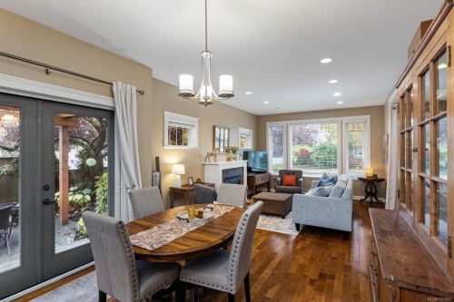 2324 Malaview Ave, Sidney, BC 