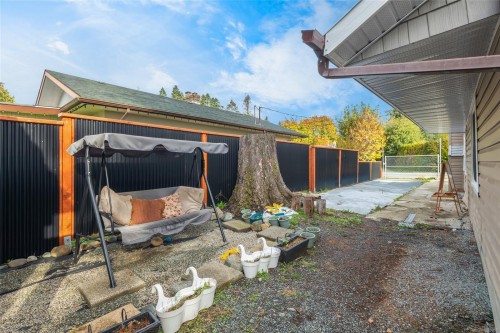 5932 Brown Rd, Port Alberni, BC 