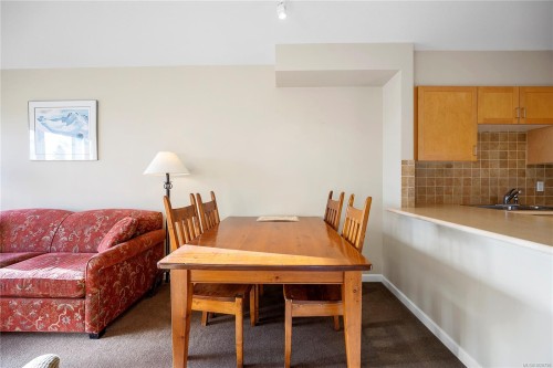 301-1280 Alpine Rd, Courtenay, BC - Indoor