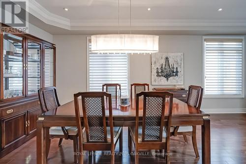 3339 Skipton Lane, Oakville, ON - Indoor Photo Showing Dining Room