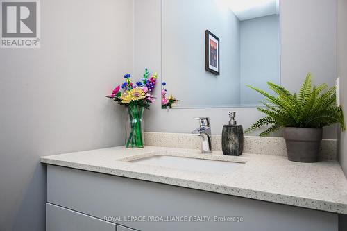 64 College Street, Quinte West (Trenton Ward), ON - Indoor Photo Showing Bathroom
