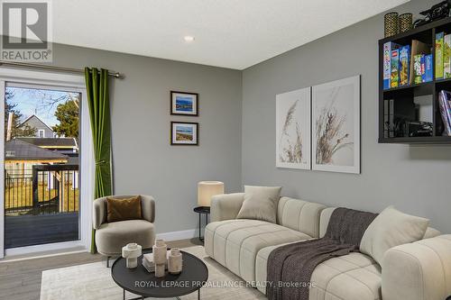64 College Street, Quinte West (Trenton Ward), ON - Indoor Photo Showing Living Room