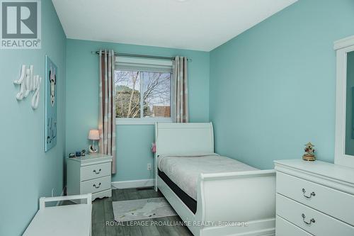 64 College Street, Quinte West (Trenton Ward), ON - Indoor Photo Showing Bedroom