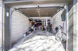Garage - 