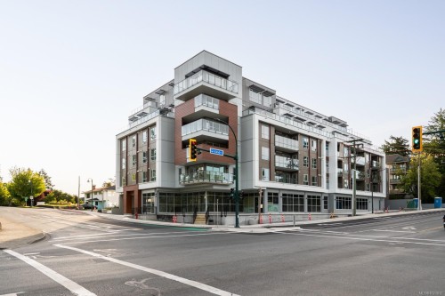 606-258 Helmcken Rd, View Royal, BC - Outdoor