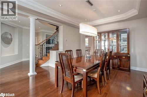 3339 Skipton Lane, Oakville, ON - Indoor Photo Showing Dining Room