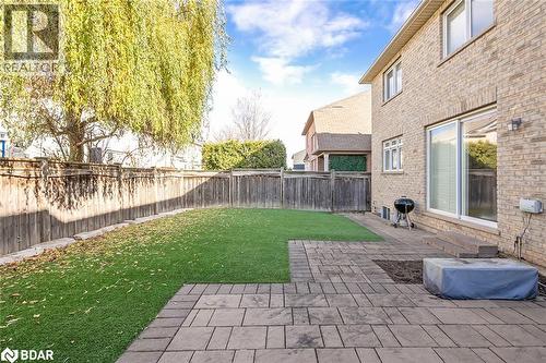 3339 Skipton Lane, Oakville, ON - Outdoor