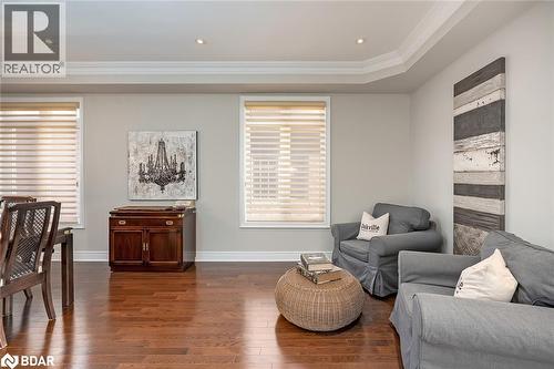 3339 Skipton Lane, Oakville, ON - Indoor Photo Showing Living Room