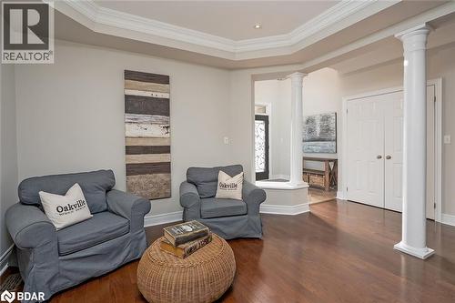 3339 Skipton Lane, Oakville, ON - Indoor Photo Showing Living Room