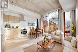 417 - 560 KING STREET W  Toronto, ON M5V 1M3